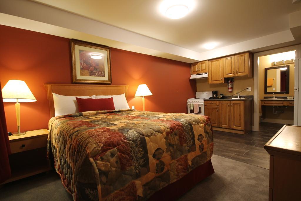 Sahara Hotel